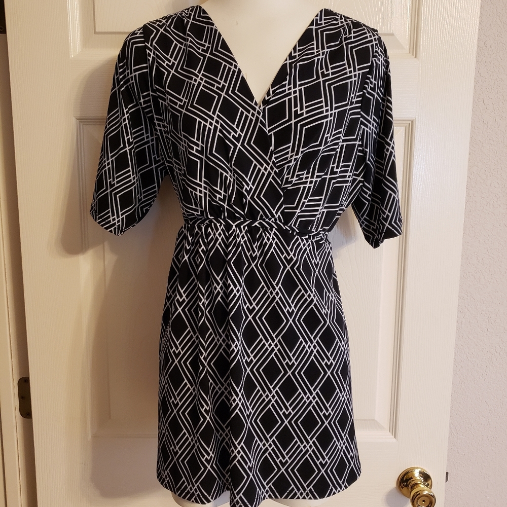 Motherhood Maternity Black and White Shirt